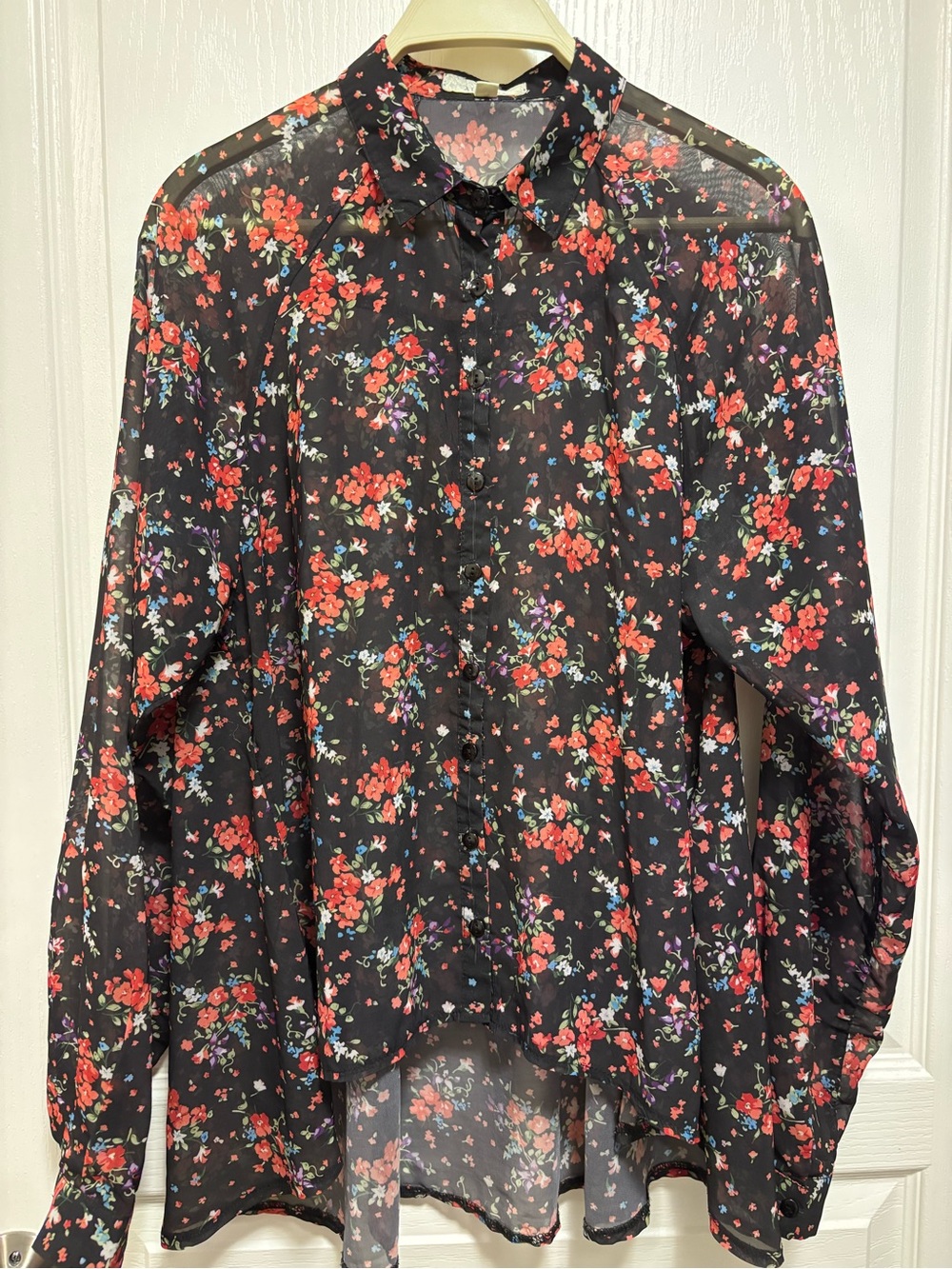 Alythea button down sheer blouse black floral print size m high low
